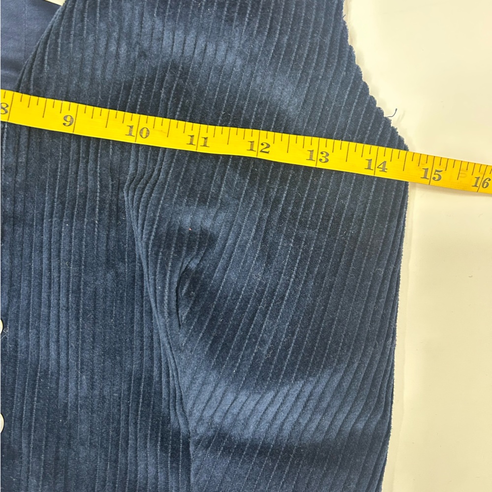 Madewell Donni Corduroy Crop Vest (size M/runs small) - Picture 9 of 9